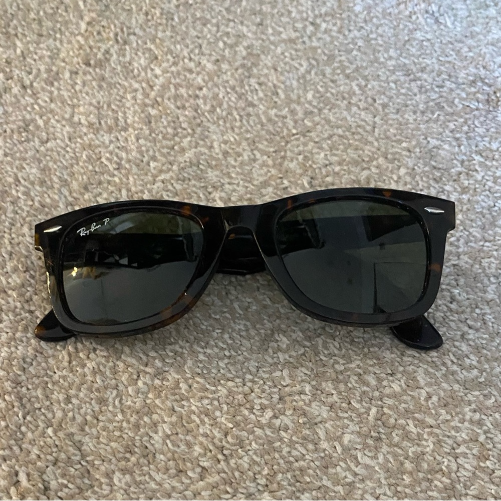 RAy Ban black shades